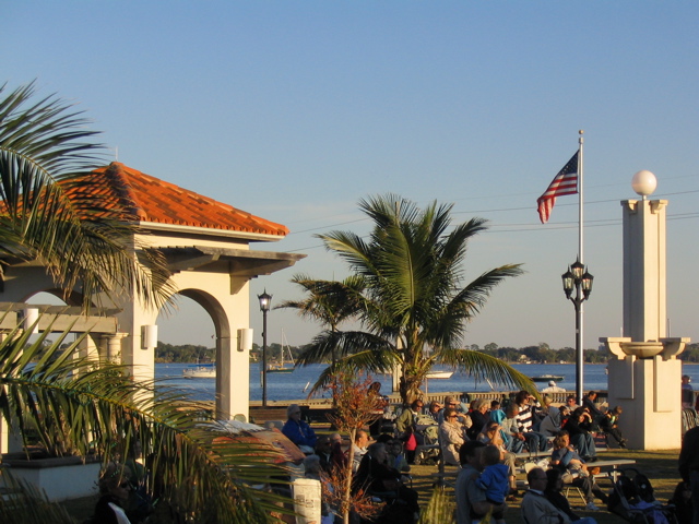 Cocoa Holiday concert overlooking Missa Gaia